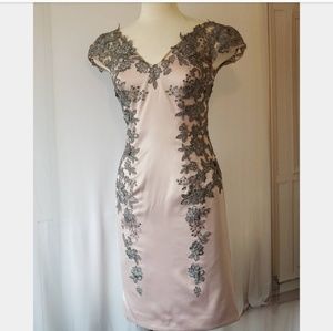 LA FEMME  Floral Appliqué Satin Shift Dress sz6